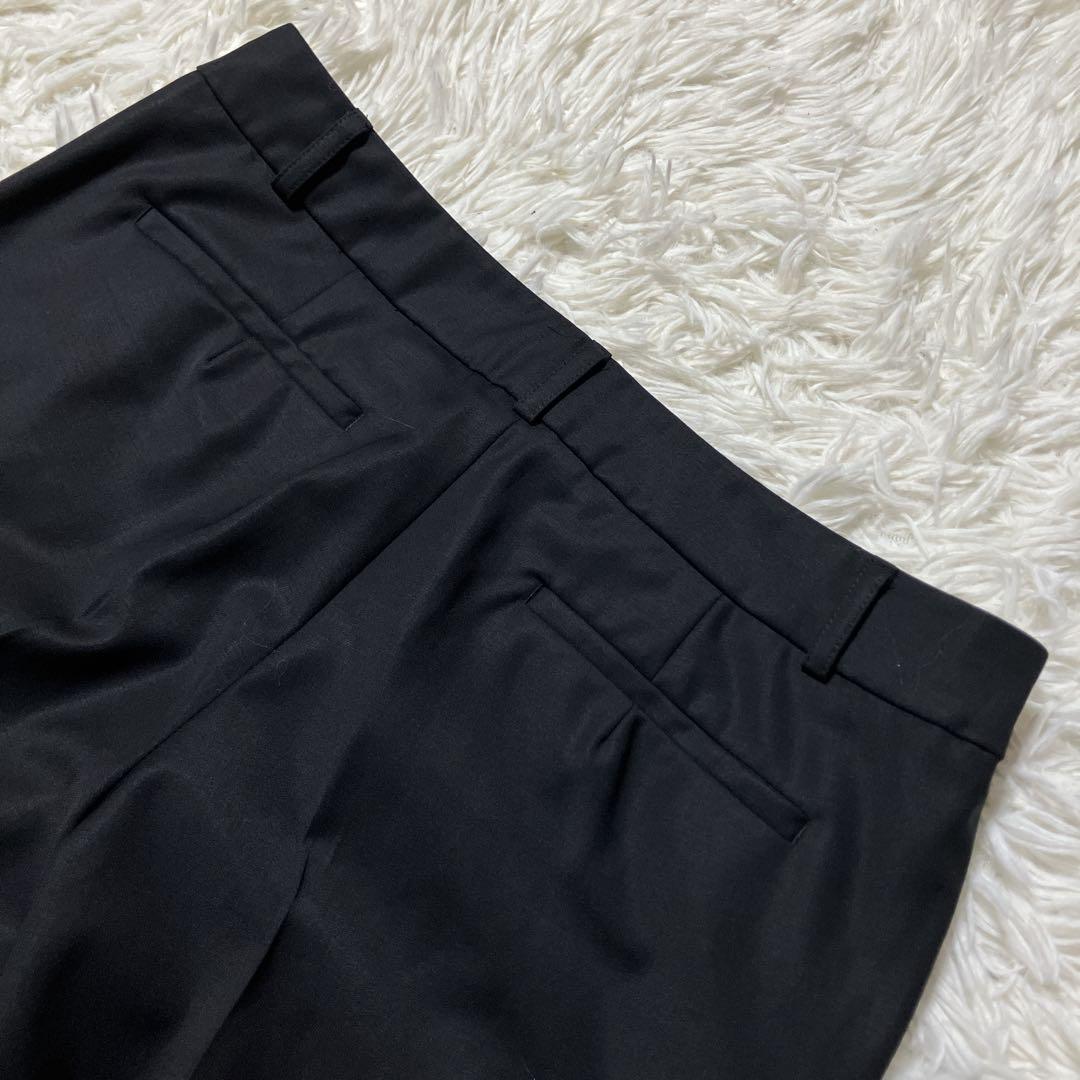 極美品【iCB】アイシービー complete パンツスーツ　日本製　11号