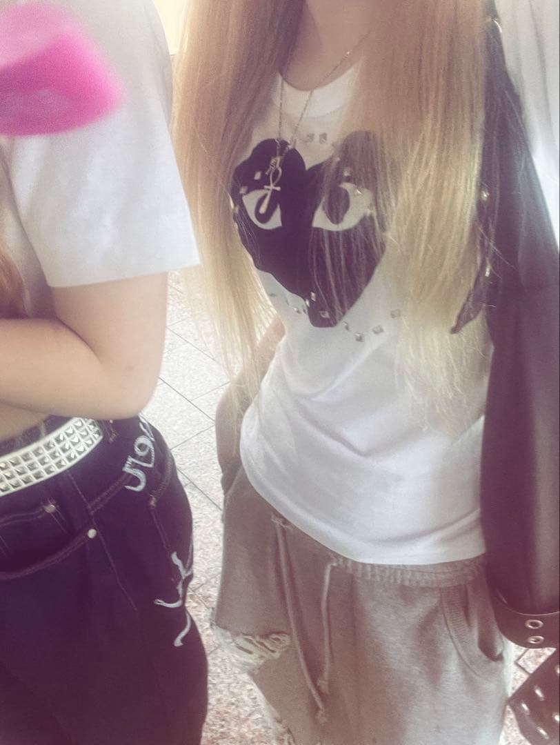 PLAY COMME des GARCONS スタッズ　ブラックハートTシャツ