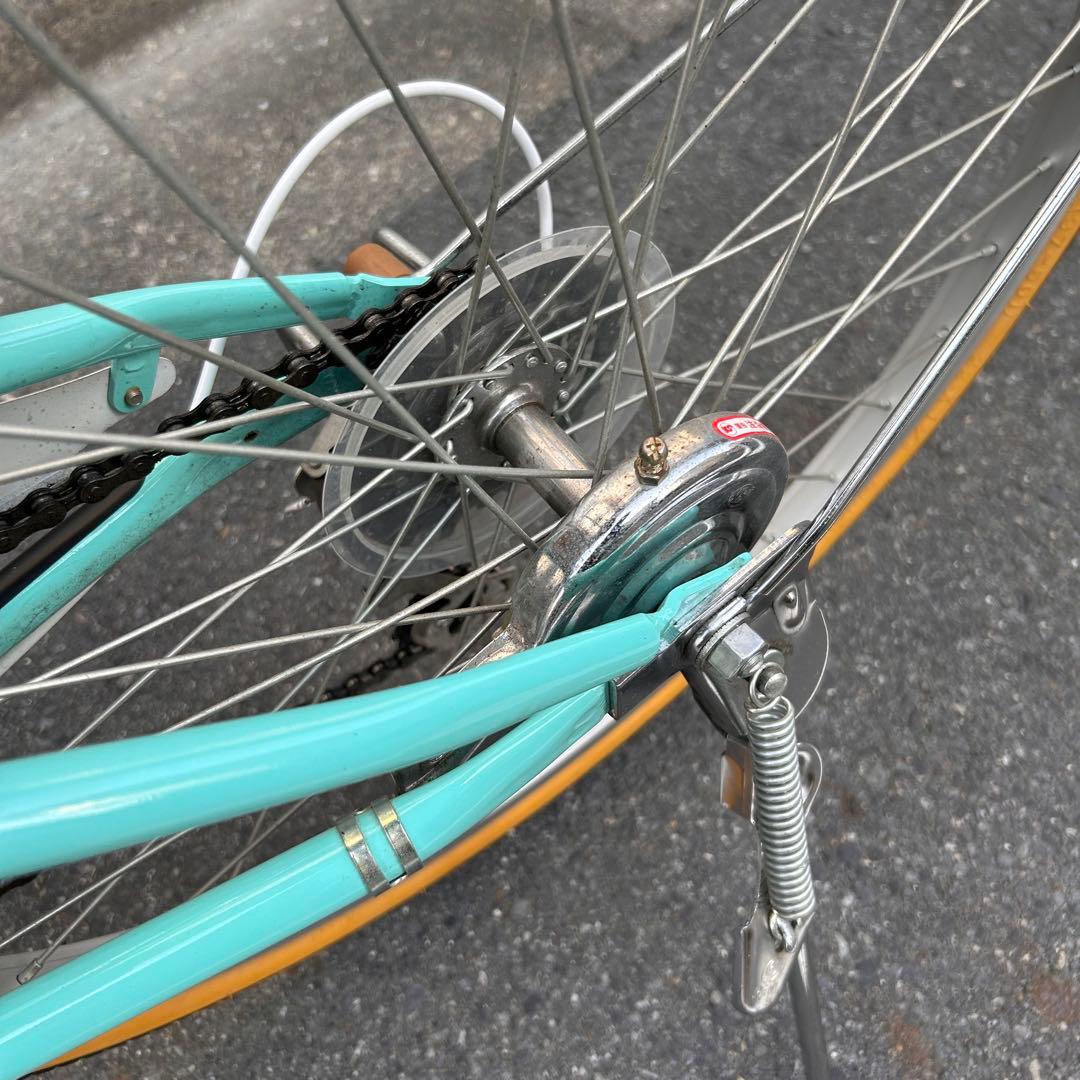 MAHALOシティサイクル (前バスケット付き)