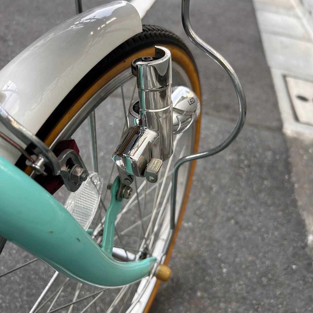 MAHALOシティサイクル (前バスケット付き)