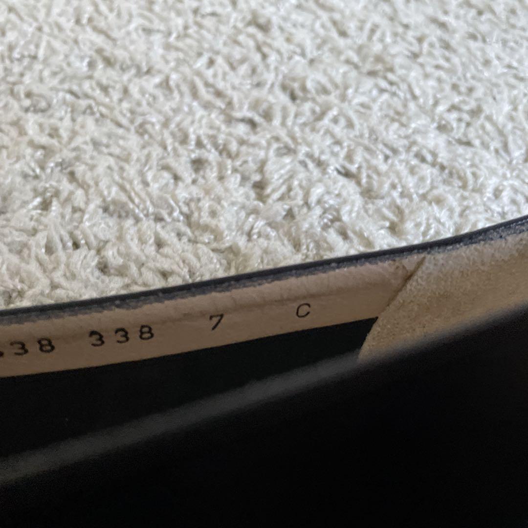 【美品】Ferragamo フェラガモ 7C黒 パンプス ヴァラ