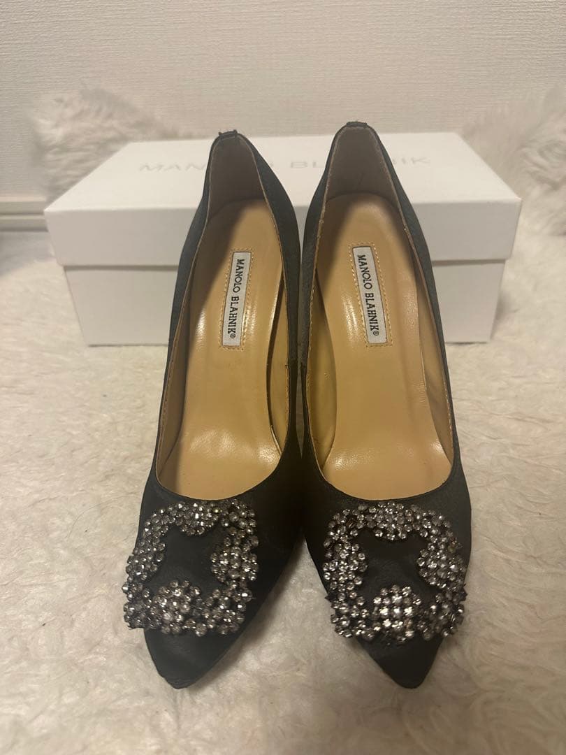 マノロブラニク MANOLO BLAHNIK ハンギシ　37