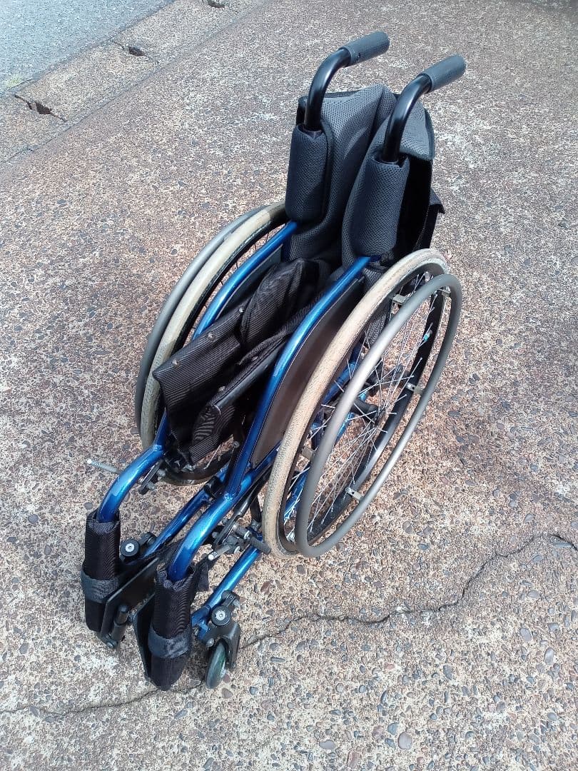 MIKI ミキ　FORCE NOVA3 車椅子軽量