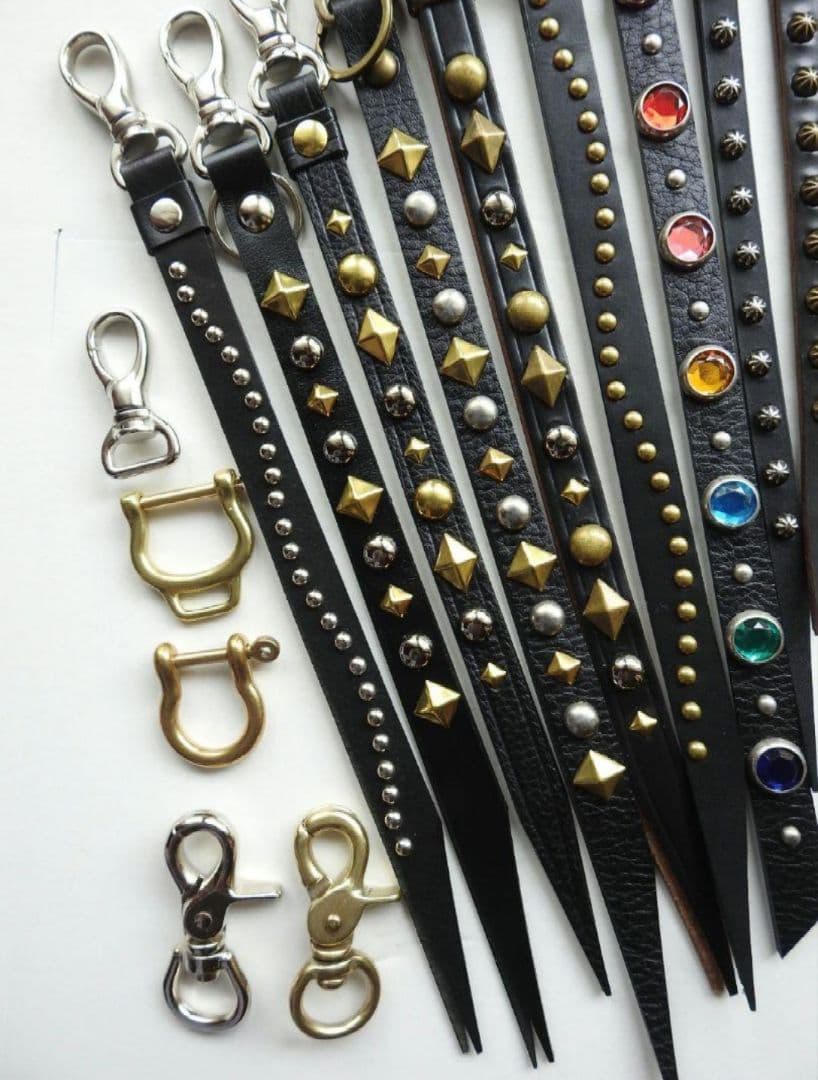 オーダーコメントはこちらから　専用　オーダメイドスタッズキーホルダーストラップ