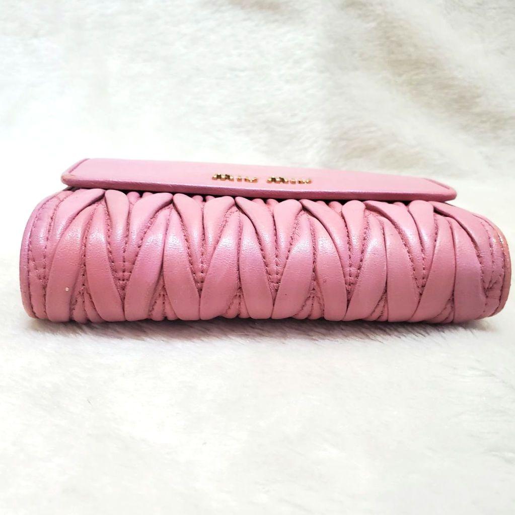 美品 MIU MIU マテラッセ 折り財布 L字ファスナー ピンク