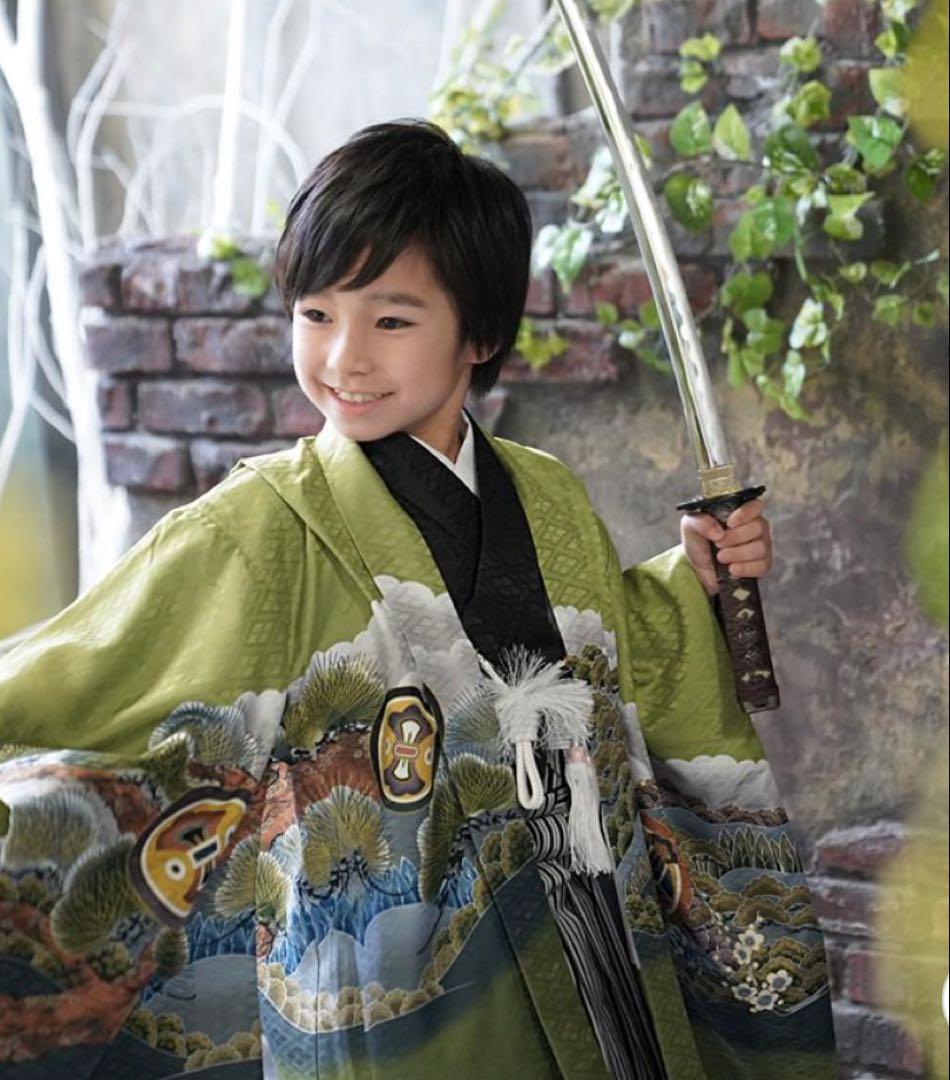 新品・美品 七五三 男の子着物 袴フルセット 5才 専用化粧箱付き 即着用可