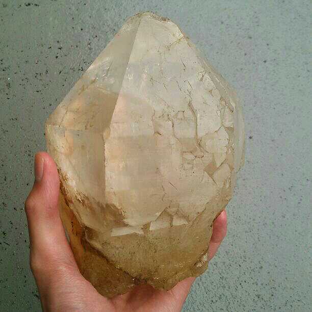 水晶　特大単結晶　インドヒマラヤ産　パールヴァティ