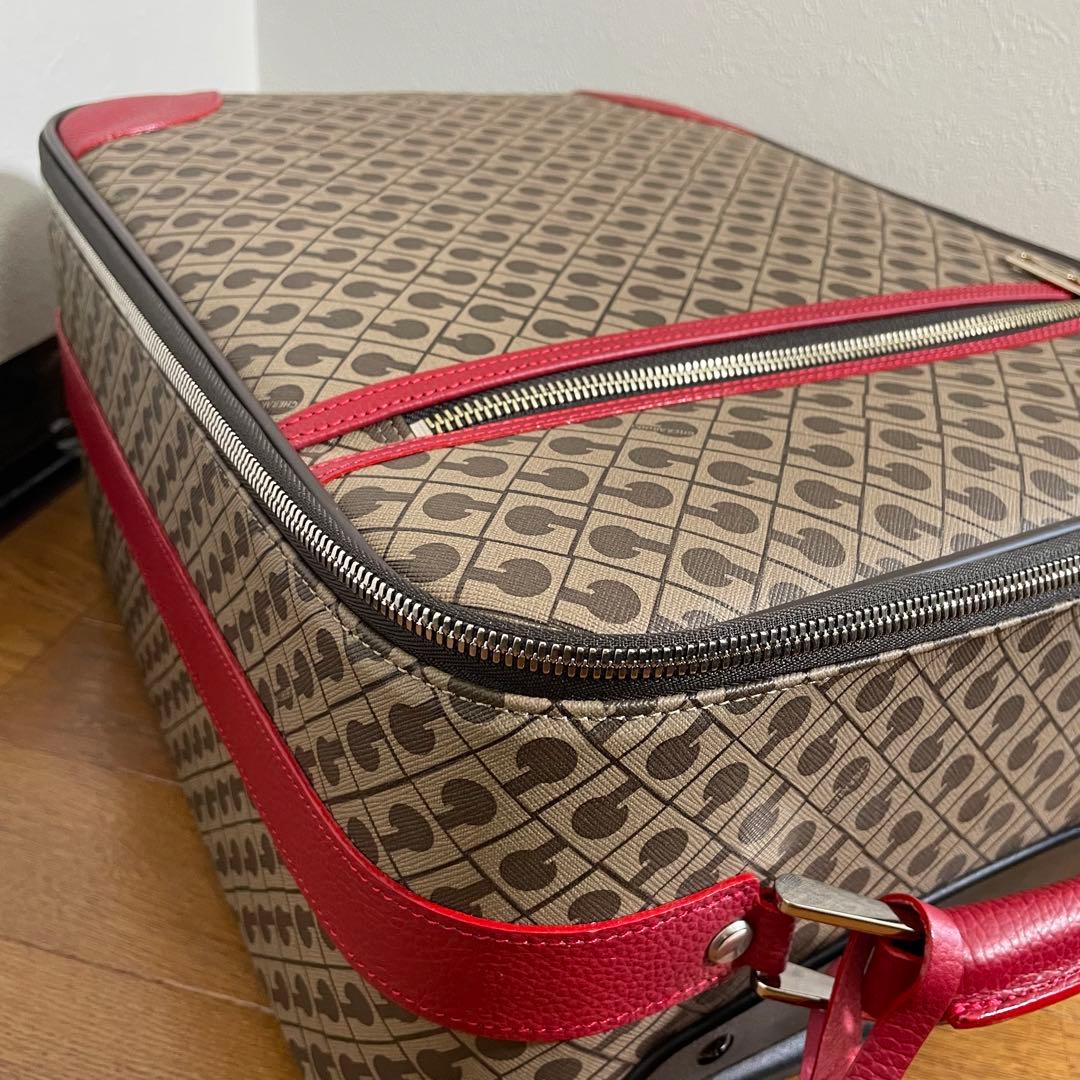 【超美品】ゲラルディーニ　キャリーケース　機内持ち込み可能サイズ