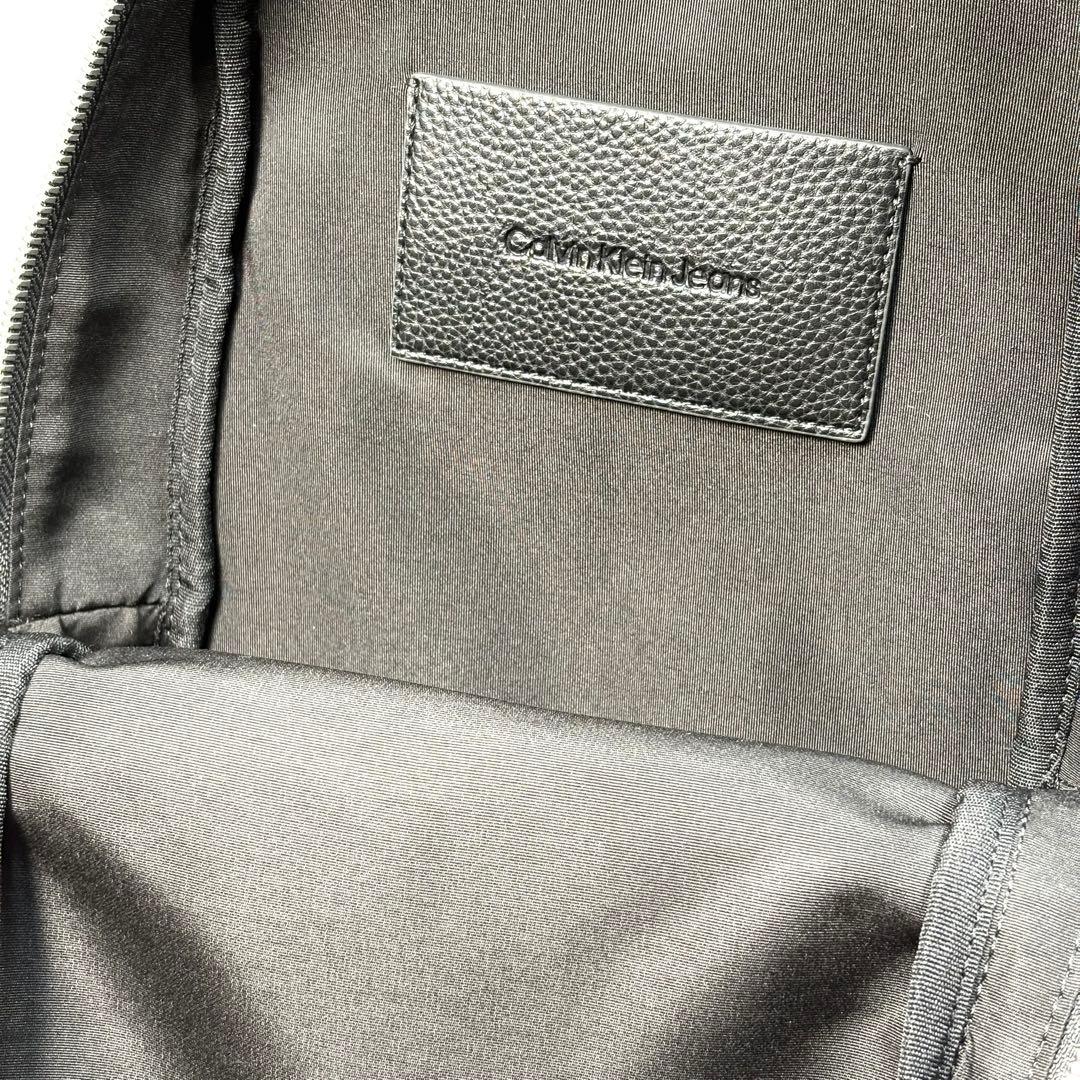 【新品未使用】カルバンクライン ボディバッグ ワンショルダーバッグ ブラック