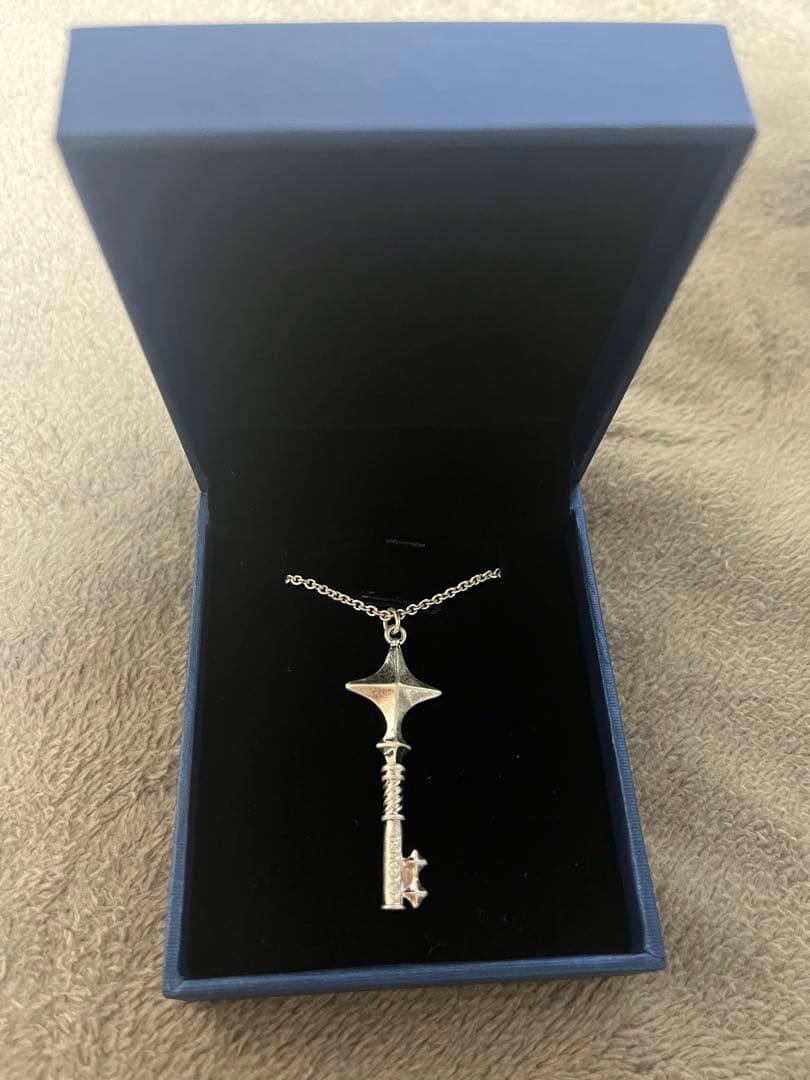 天音かなた　活動4周年記念　モチーフネックレス　KNUP.キャップ