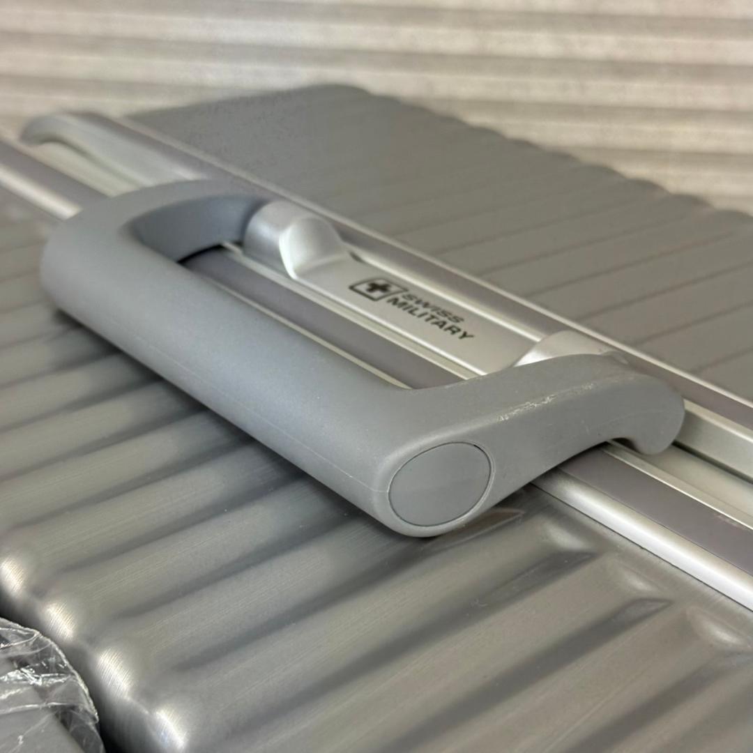 ☆スイスミリタリー　シュトルツ　SM-1828　28インチスーツケース　105L