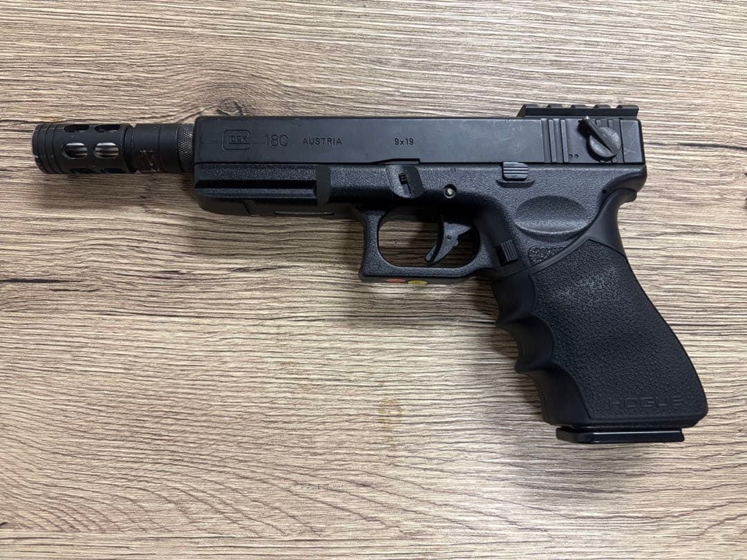 東京マルイ　グロック18c 電動ハンドガン　カスタム品