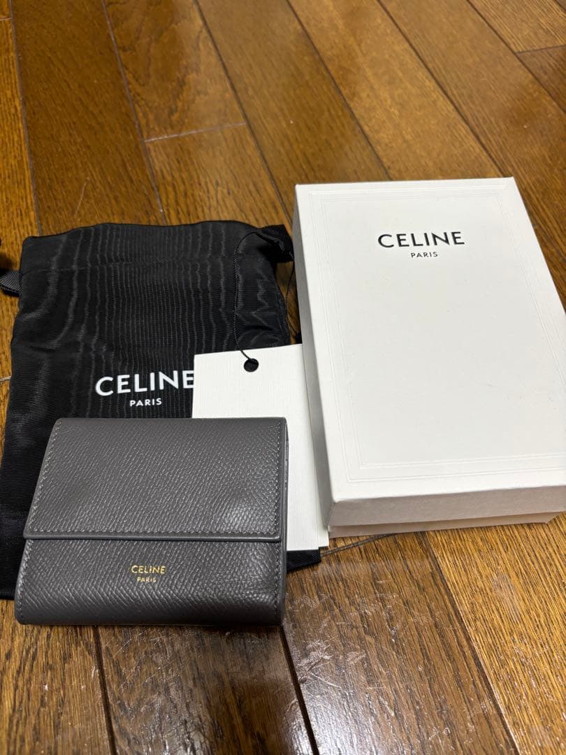 【あいさん専用】CELINE グレー 三つ折り財布 保存袋付き