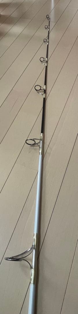 トゥルースジャパン　ホワイトインサイト828