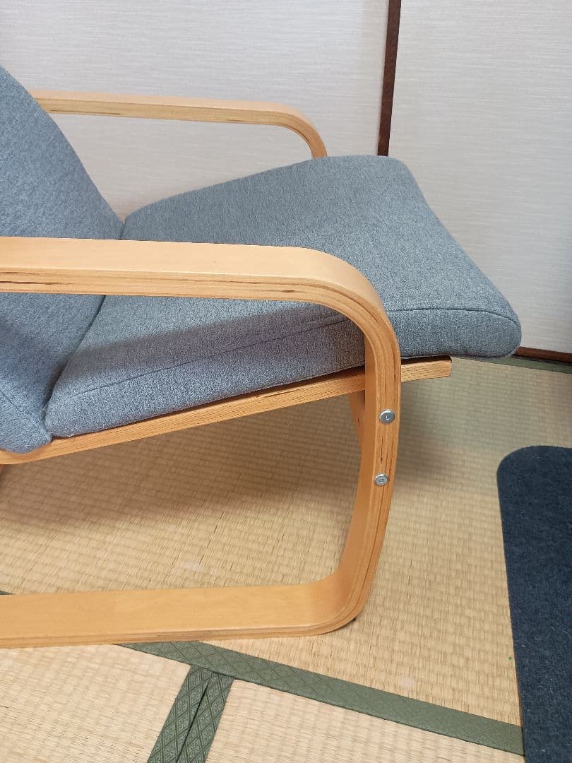 IKEA　ポエング　グレー　送料込み