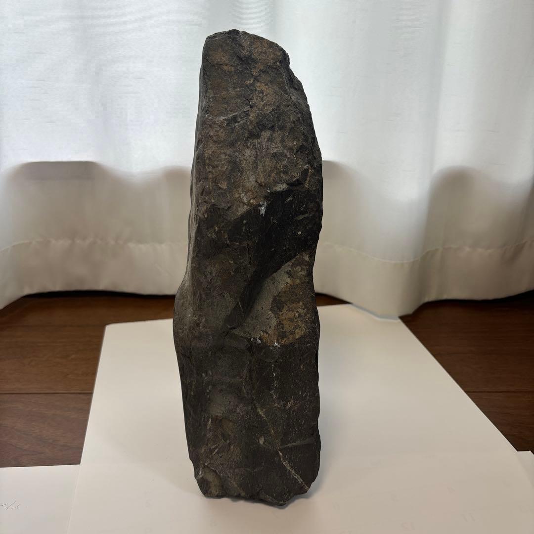 梅花石　高さ33センチ　鑑賞石　門司