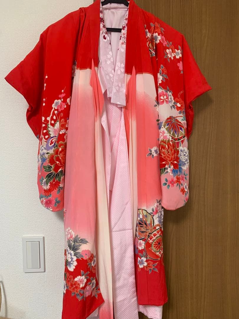 七五三用 赤とピンクの花柄着物