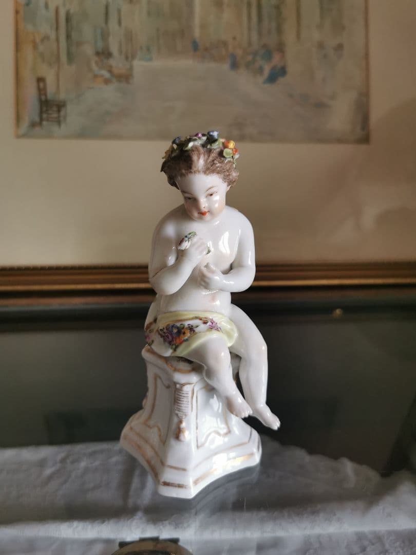 アンティークドイツ 18世紀初期マイセン希少ARマーク ポーセリン人形 花と天使