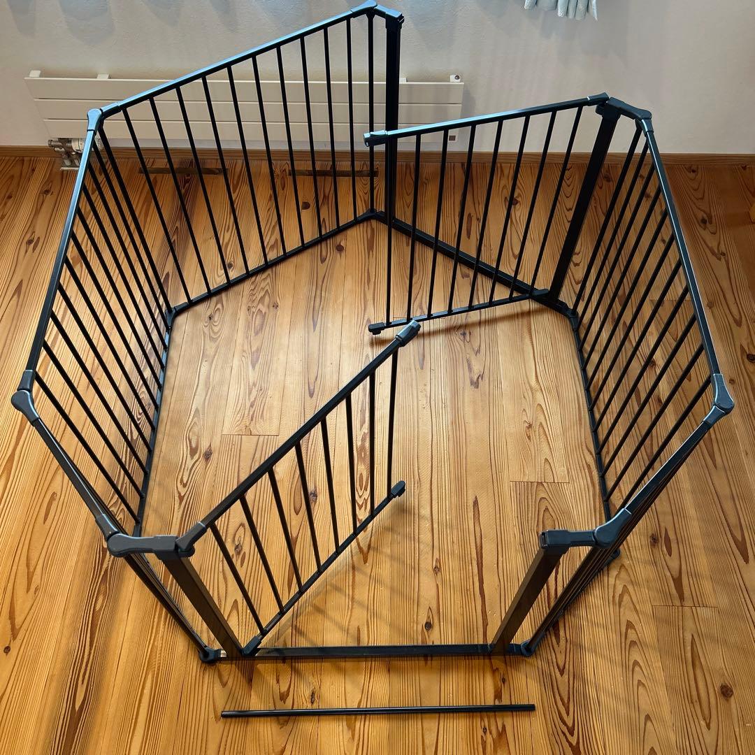 薪ストーブ　ベビーゲート　ベビーダン　ハースゲート　黒