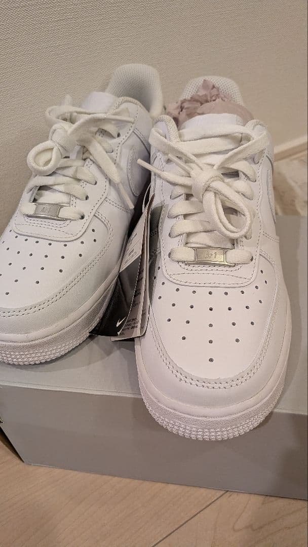 新品　タグ付き　NIKE Airforce 1 24.5cm 白