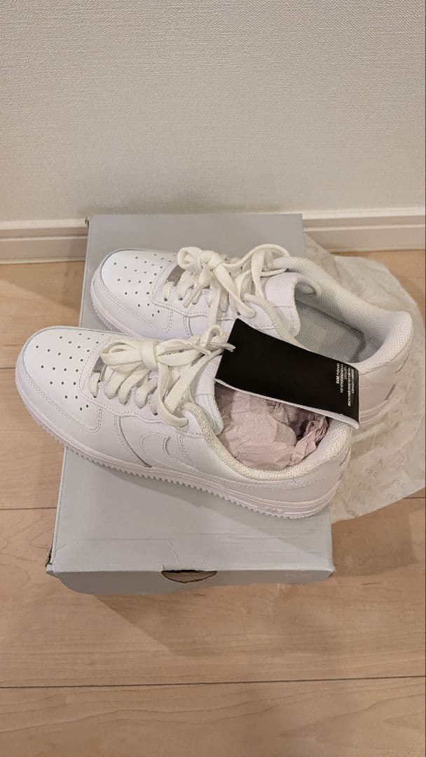 新品　タグ付き　NIKE Airforce 1 24.5cm 白