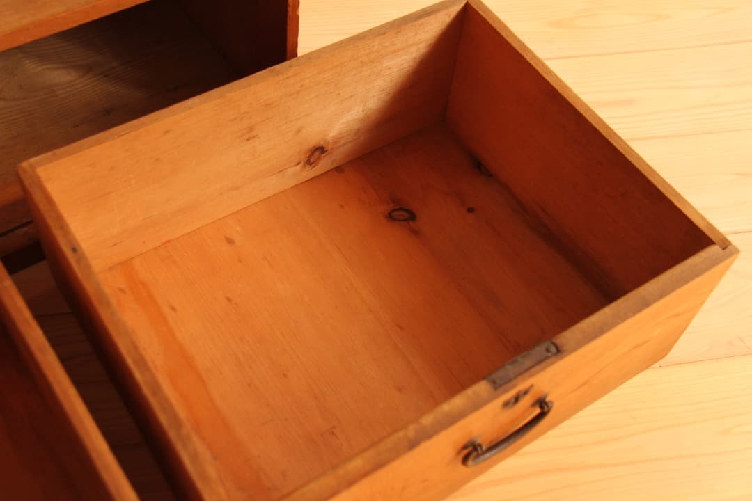 引き出し棚　収納棚　木棚　古道具　古家具　ビンテージ　アンティーク