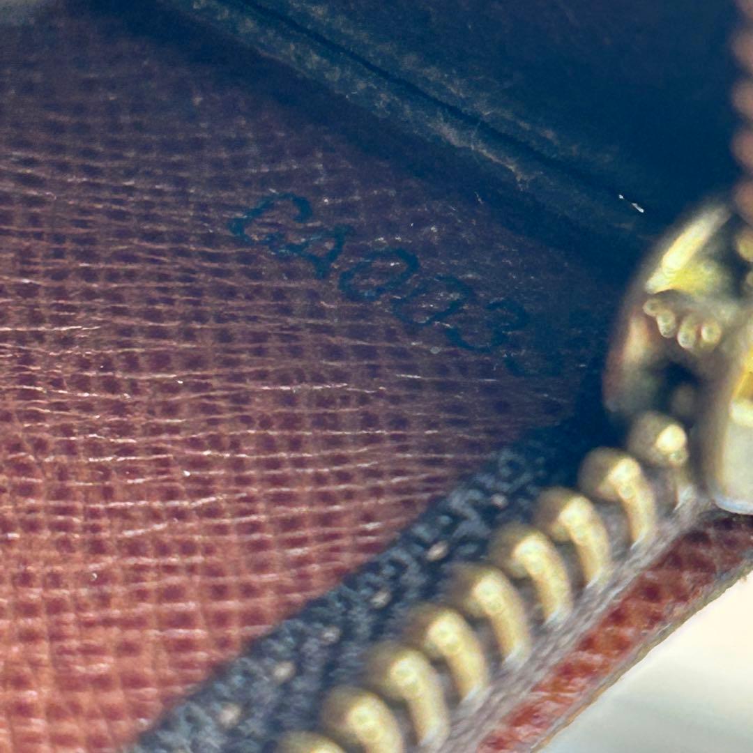 美品Louis Vuitton ルイヴィトン モノグラム ケース 小銭入れ
