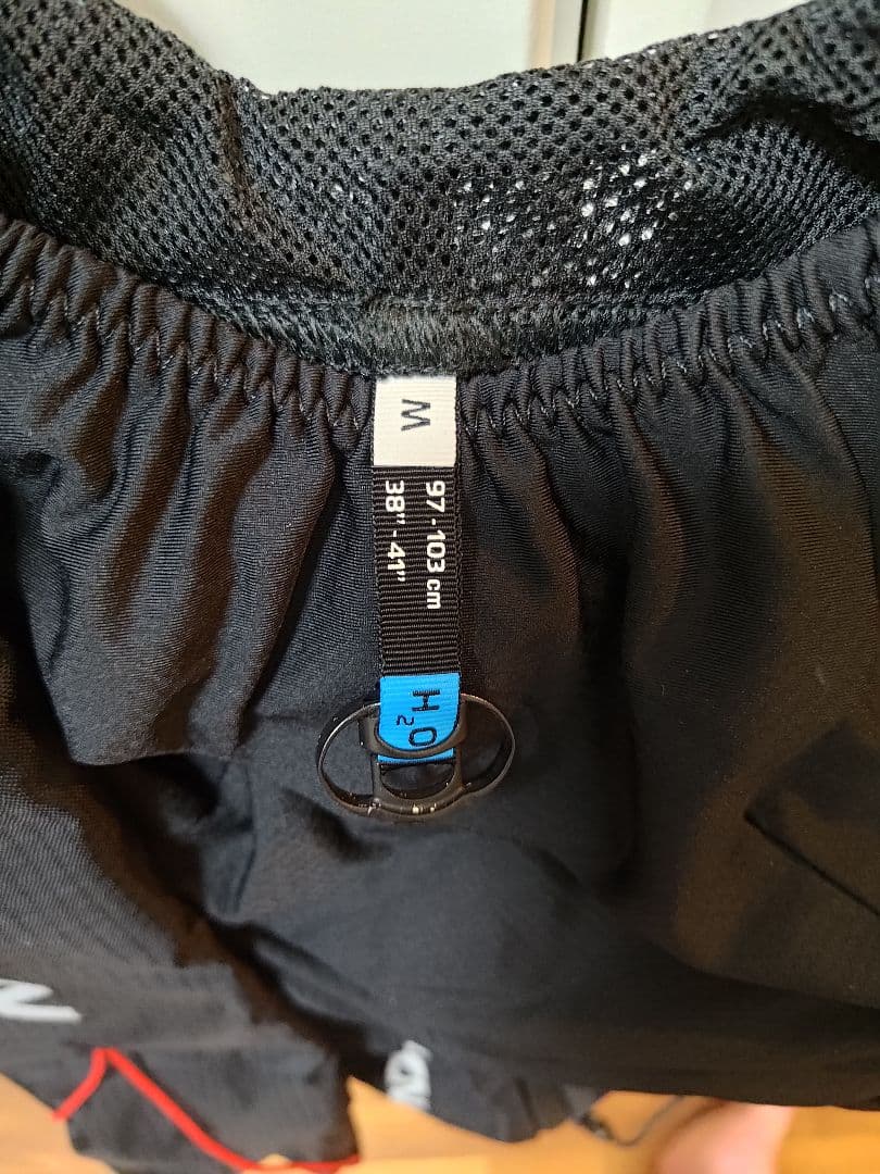 【週末限定値下げ】SALOMON ADV SKIN 12 ブラック Mサイズ