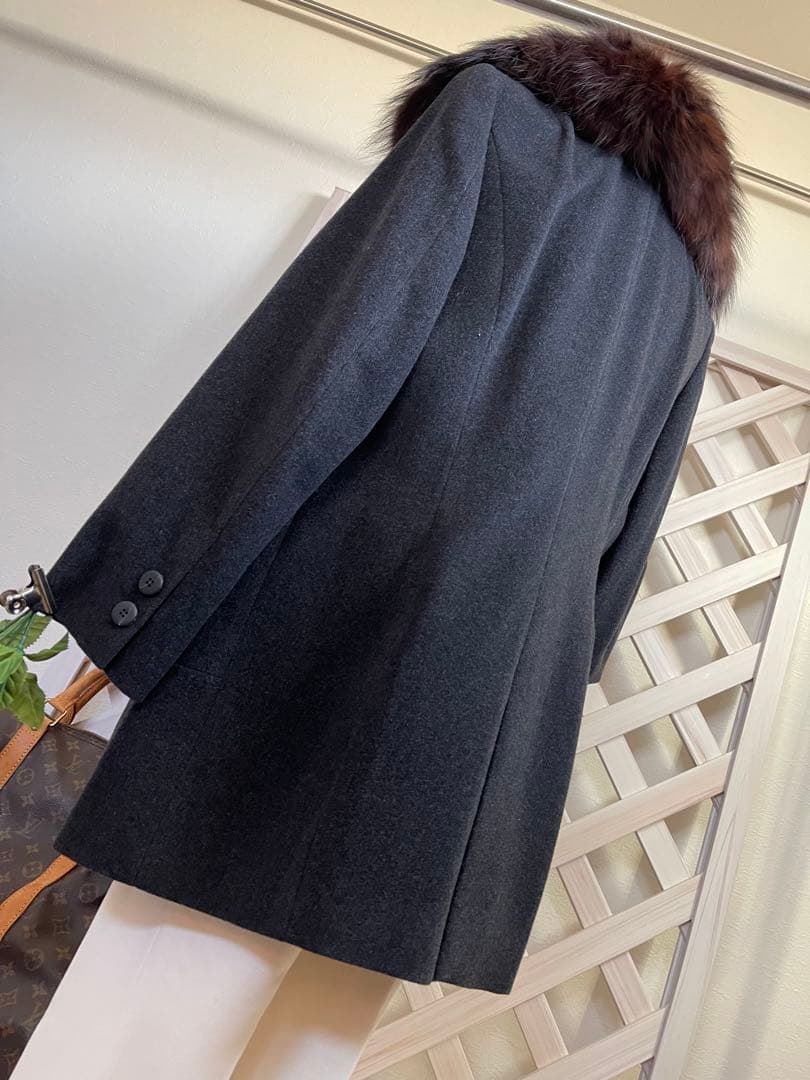 春を歩む⭐︎ 定価26万 ⭐︎カシミヤ⭐︎46サイズ　ワールド⭐︎ファー付き 春オッケー