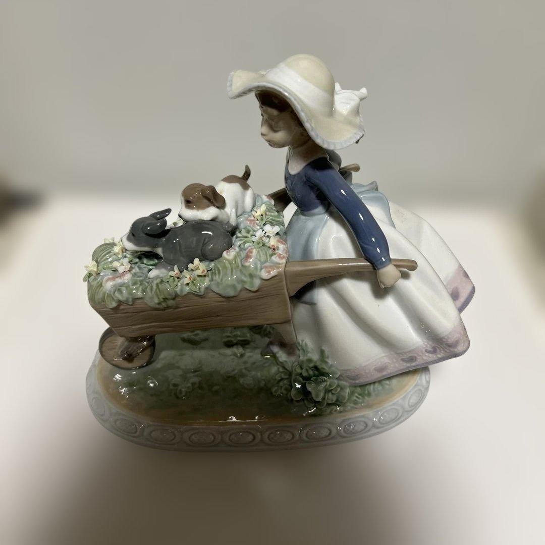 リヤドロ　「乗せてあげる」