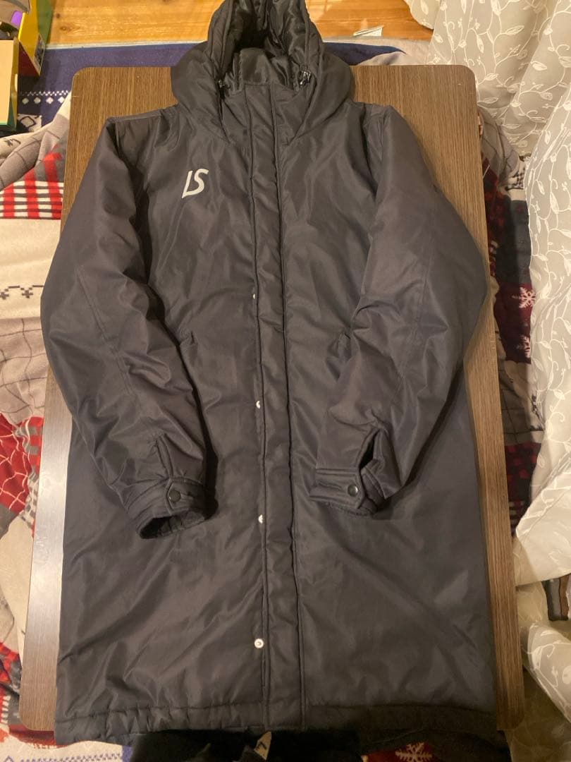 ルースインソンブラ　ベンチコート　黒