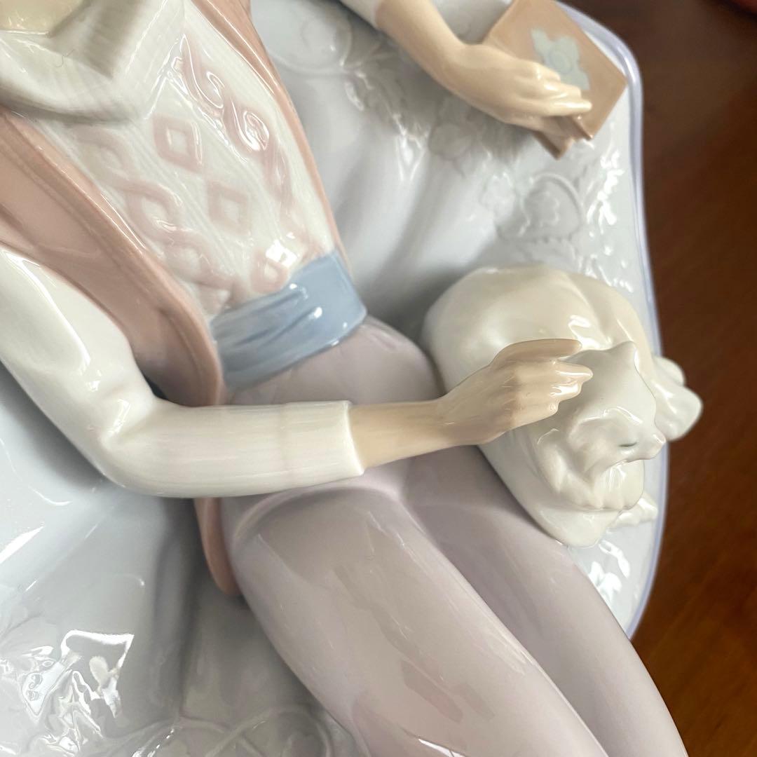 LLADRO リヤドロ 『 静かな夜 』 置物