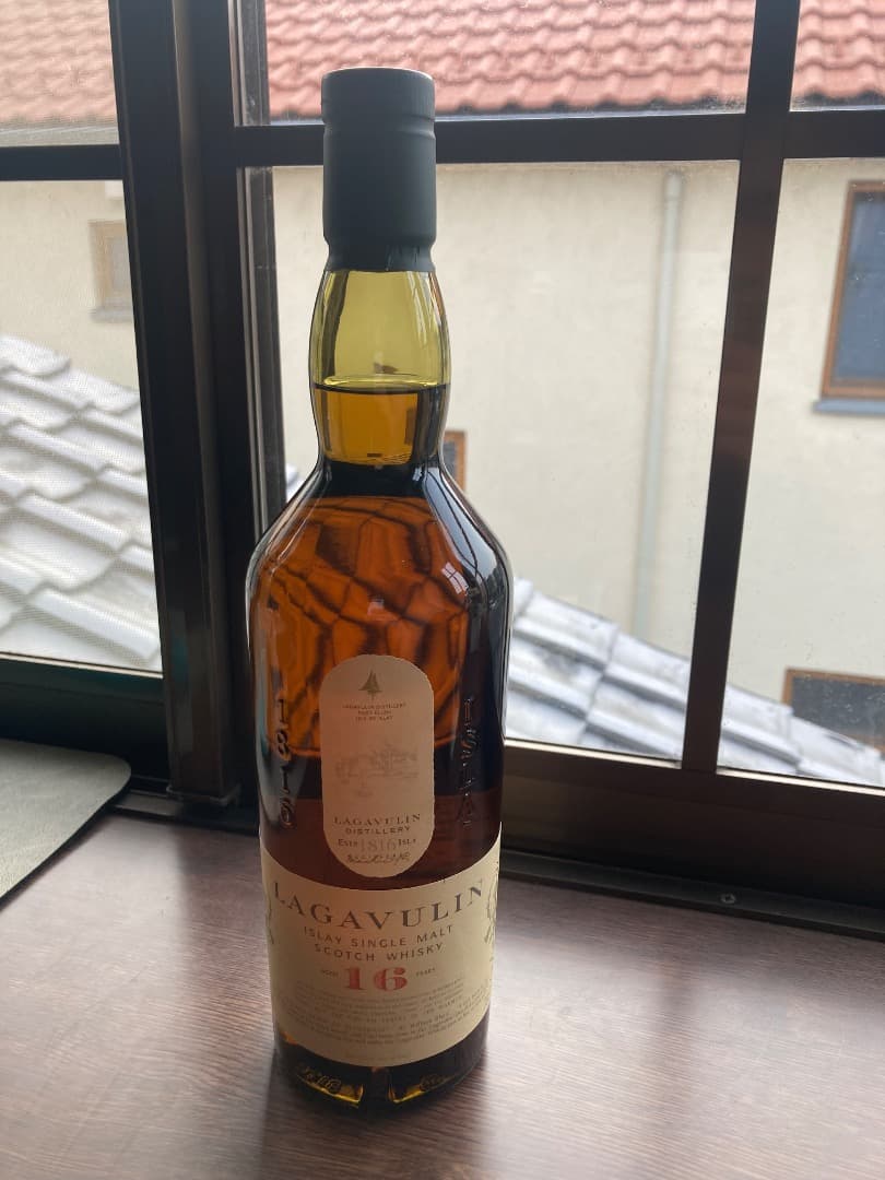 ラガーヴリン 16年 シングルモルトウイスキー