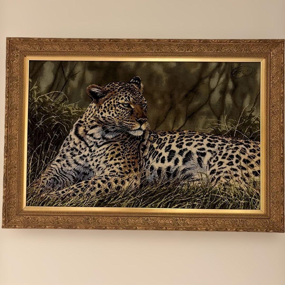 絨毯絵画　豹　イランタブリーズ絨毯
