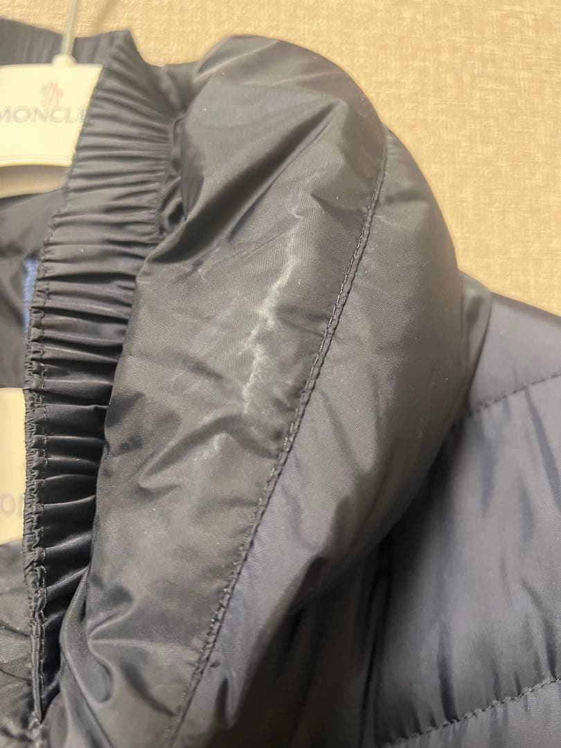 今日限定　値下げ中　MONCLER ネイビー ダウンジャケット 00
