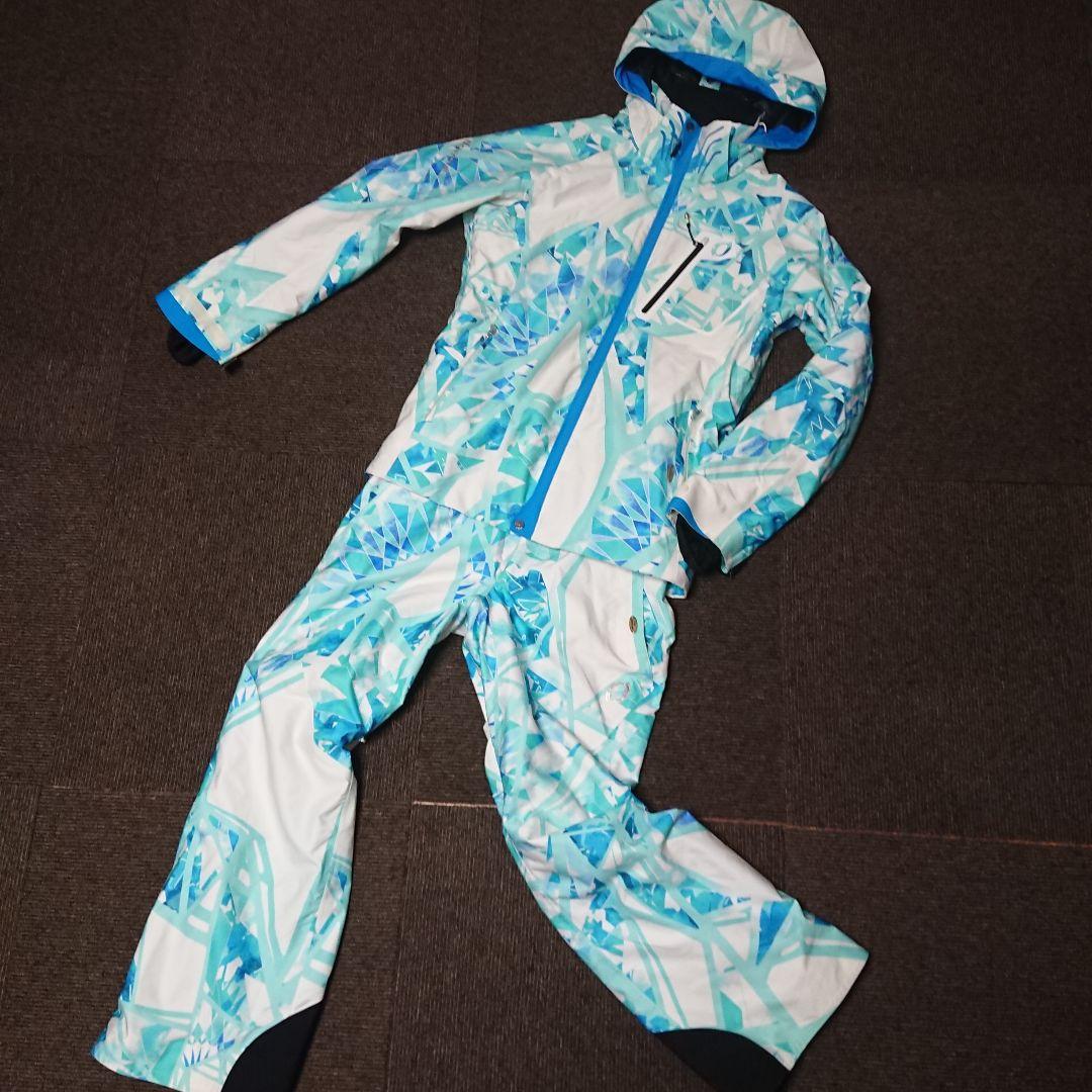 送料無料【ONYONE】訳有り 総柄スキーウェア上下セットアップ L/L