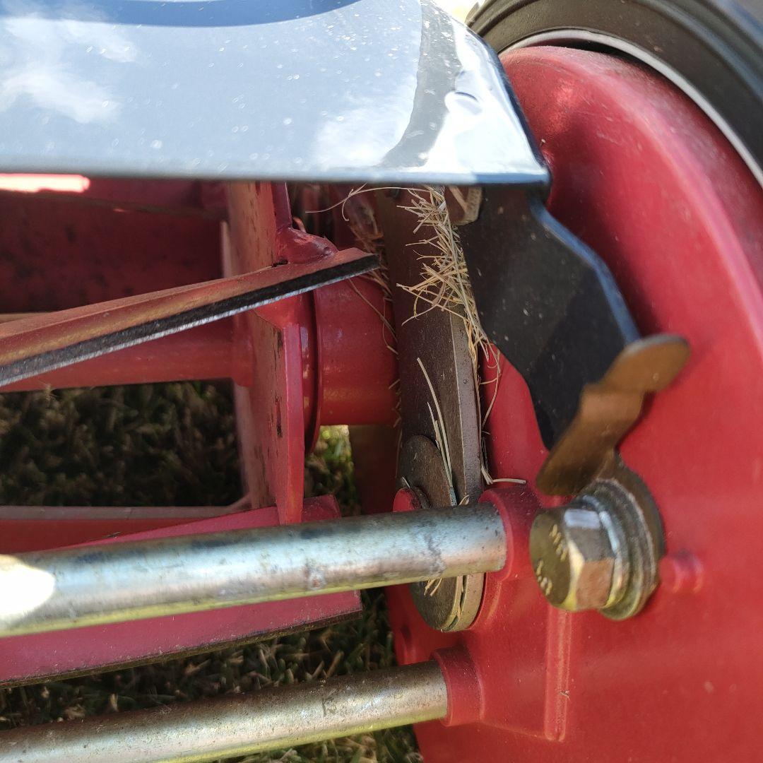 バロネス 芝刈り機 LM4D