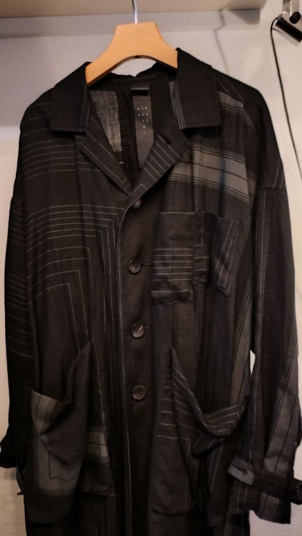 the viridi-anne スクエアプリントリネンコート