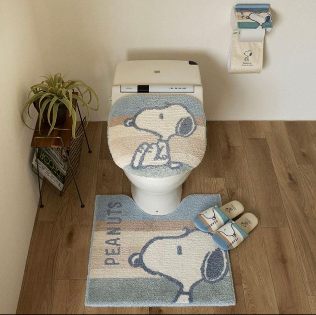 9日迄大特価　ブルー色　PEANUTS スヌーピー　トイレマットセット　新品