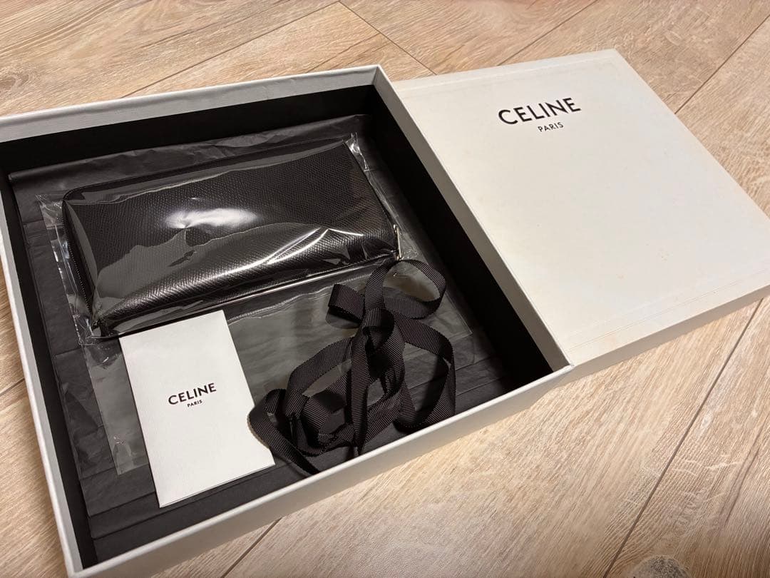 セリーヌの長財布 CELINE