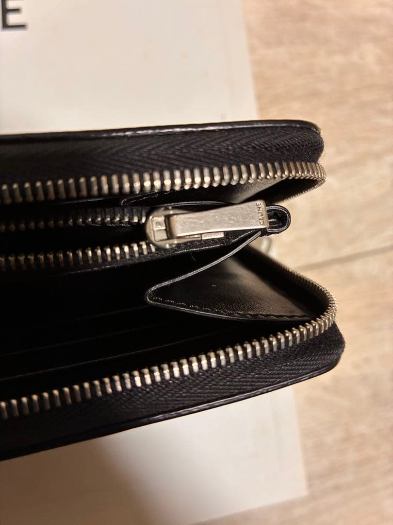 セリーヌの長財布 CELINE