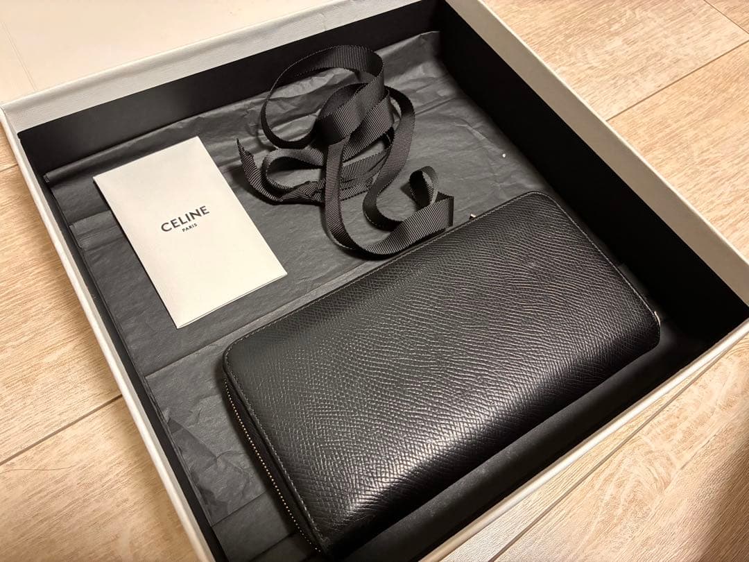 セリーヌの長財布 CELINE