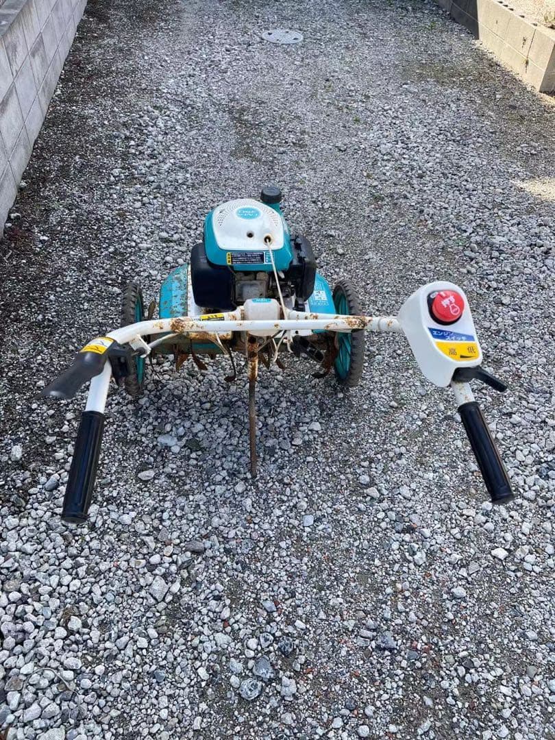 Kubota エンジン式耕運機