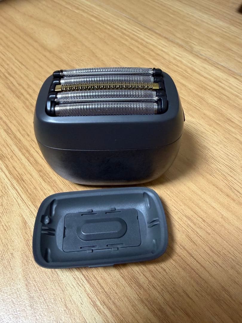 Panasonic ラムダッシュ メンズシェーバー　ES-PV6A