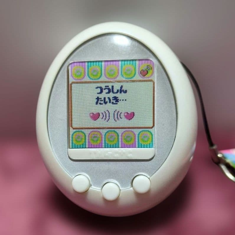 Tamagotchi たまごっち プラスカラー ホワイト