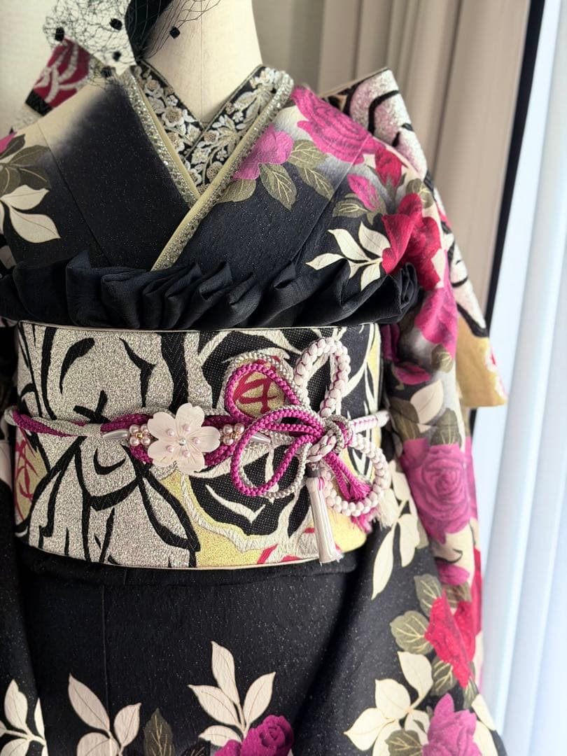 振袖　フルセット　黒バラ