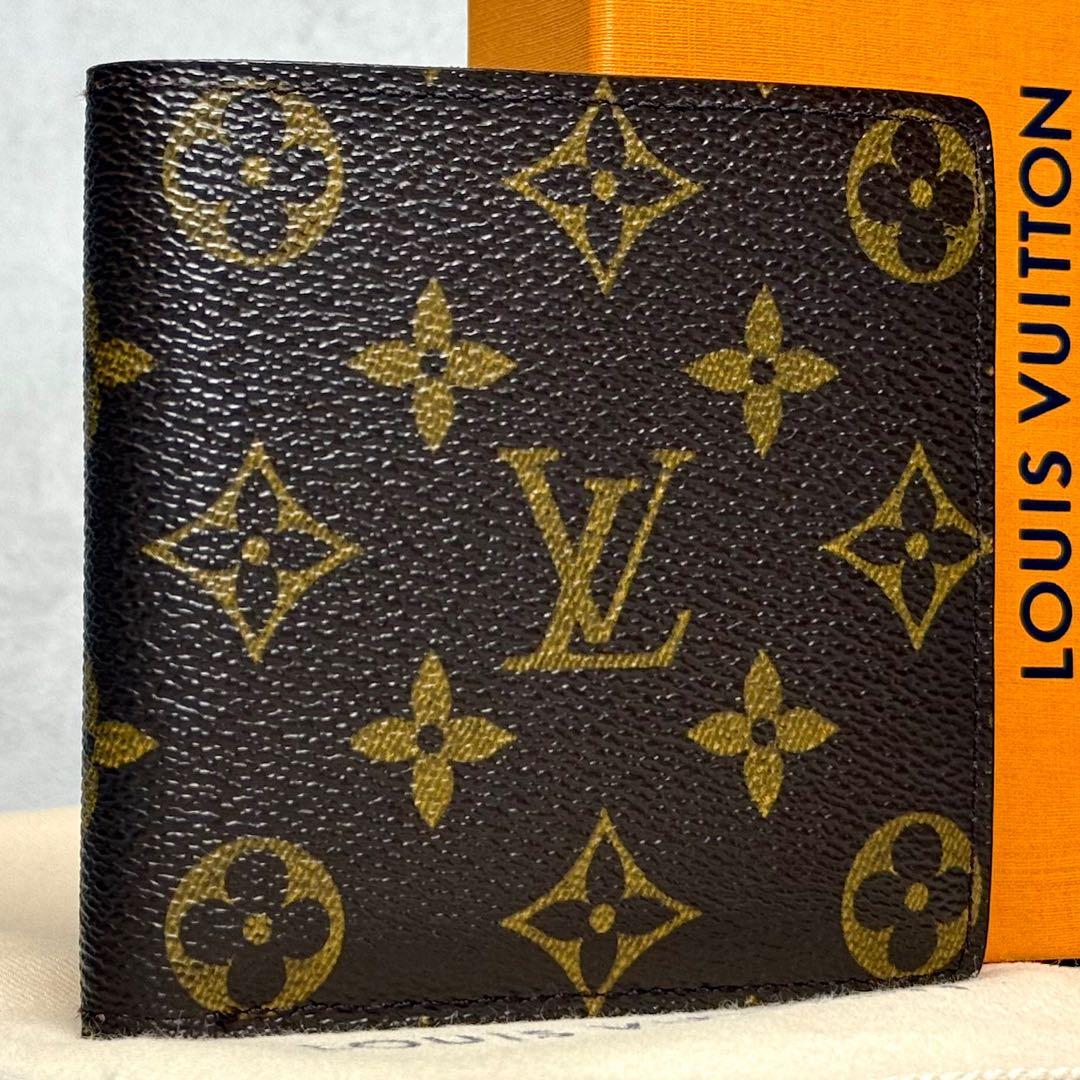 美品 定価8.6万 ルイヴィトン モノグラム ポルトフォイユマルコ 二つ折り財布