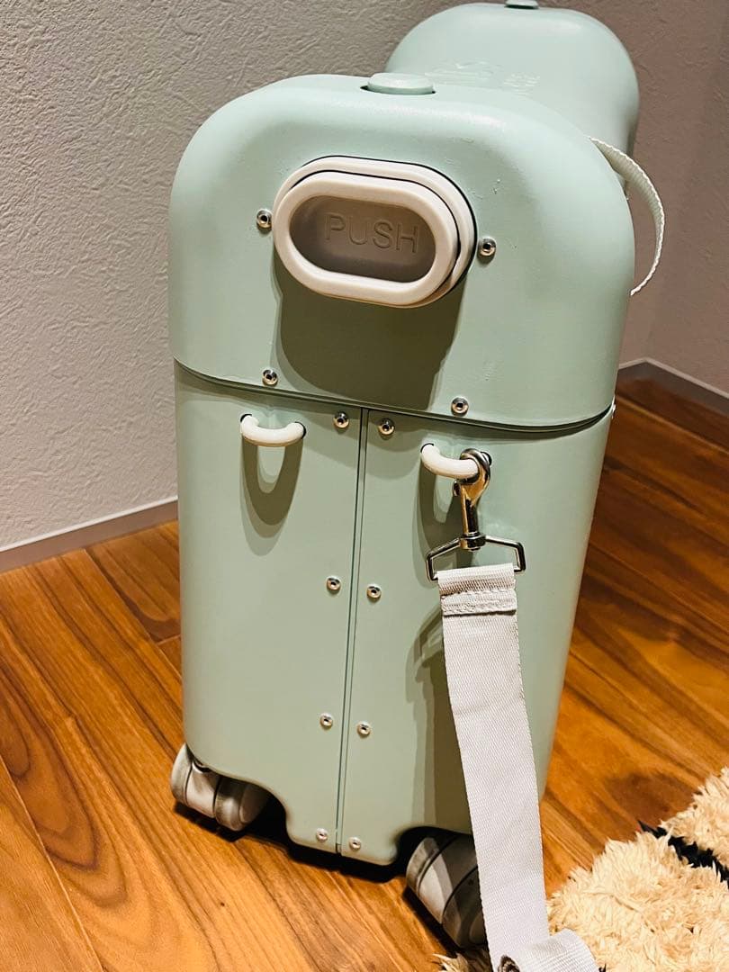 ジェットキッズ　ミントグリーン　STOKKE