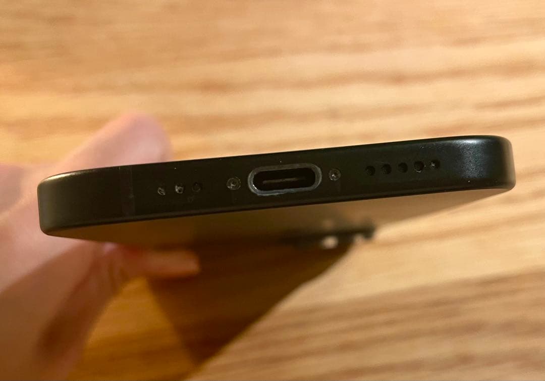 【美品】【訳有り】Apple iPhone 15 128GB ジャンク　ブラック