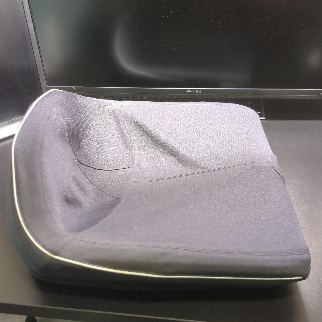 西川keepsお尻のまくらブラック